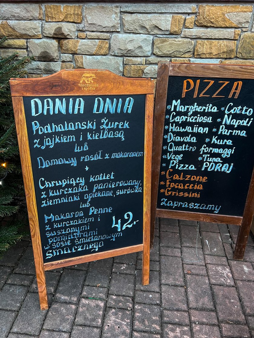 W tej restauracji zestaw dwudaniowy kosztuje 42 zł. 