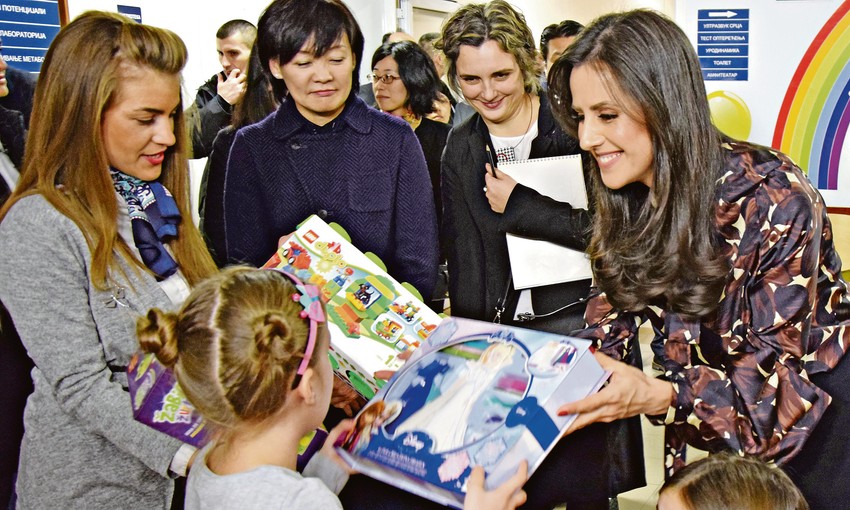 Za poslednjih 15 godina Japan je Institutu za majku 
i dete donirao 
200.000 evra