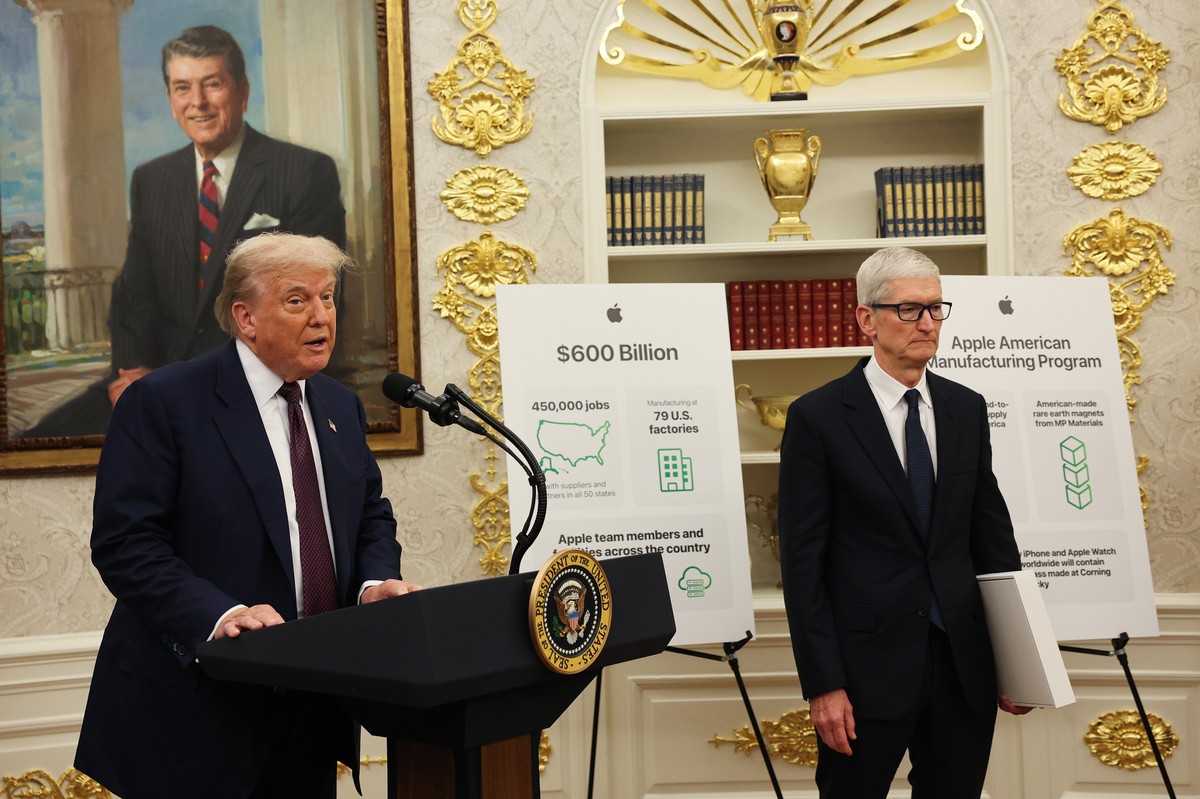 Donald Trump potwierdza. realizowane są przygotowania do spotkania z Putinem
