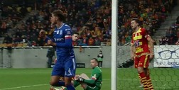 Jagiellonia - Lech (1:1): Kolejorz nie złożył broni! Rogne poszedł za akcją i pokonał z bliska Kelemena