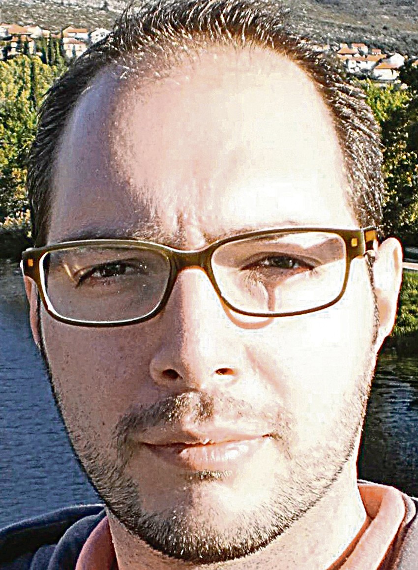 "Bre je popunilo leksičku prazninu neophodnu za iskazivanje različitih značenjskih nijansi u govoru", dr Slobodan Novokmet, Institut za srpski jezik SANU