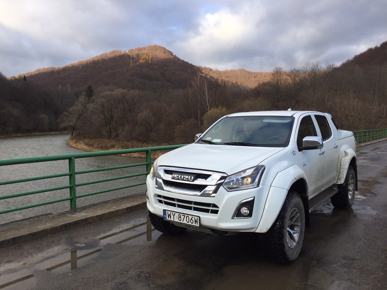 Isuzu D-Max Arctic Truck 1.9 D automat