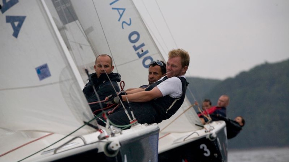 Rosyjska załoga Andrieja Arbuzowa pewnie zwyciężyła w Giżycko Match Race 2011. Regaty Pucharu Świata rozegrano w dniach 21-22 sierpnia na jeziorze Niegocin w okolicy Plaży Miejskiej w Giżycku. Była to 6 eliminacja cyklu Polish Match Tour oraz jednocześnie inauguracyjna impreza nowego projektu o nazwie Mazurski Tydzień Regat Meczowych, składającego się z 3 imprez w Gizycku, Mikołajkach i Olsztynie w terminie 21 do 28 sierpnia.