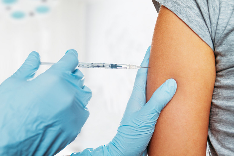 Szczepienia przeciwko grypie prawdopodobnie wystartują dopiero od połowy września