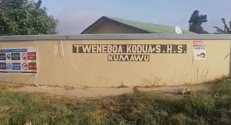 Tweneboah Kodua students threaten to boycott WASSCE over ‘strict invigilation’