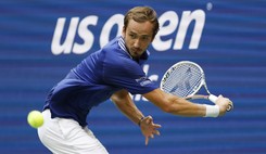 Miedwiediew po finale US Open przeprosił Djokovica i kibiców