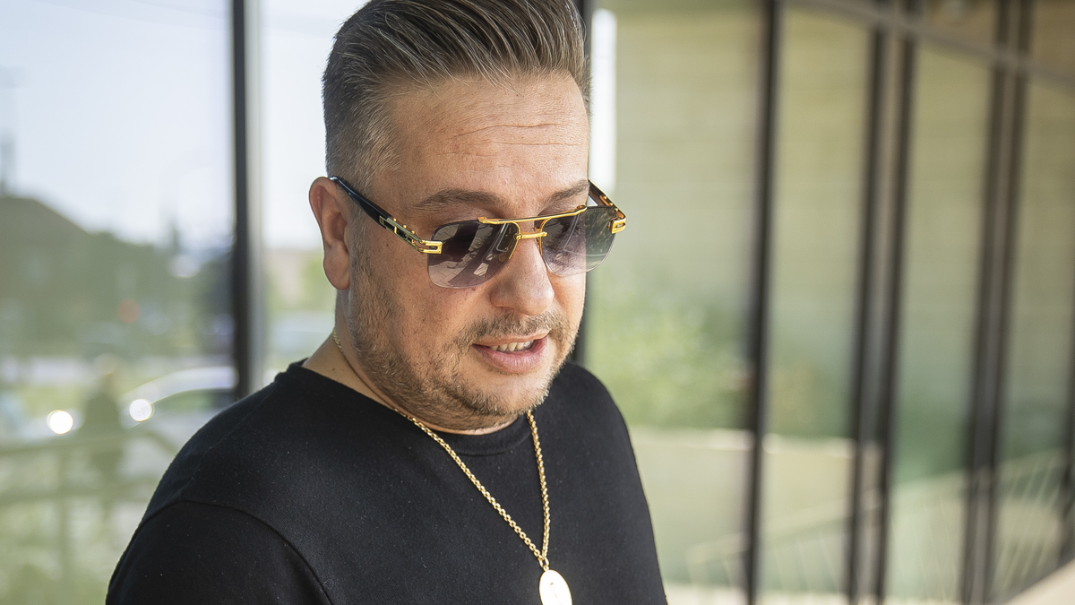 Hogy mi? Ingatlanbefektetőnek állt L.L. Junior