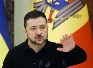 Zełenski na obchodach wyzwolenia Auschwitz. Spotka się też z Macronem, ale nie z Dudą