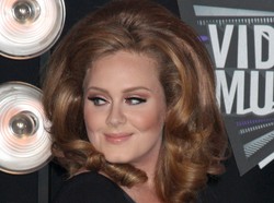 Adele pobiła kolejny rekord