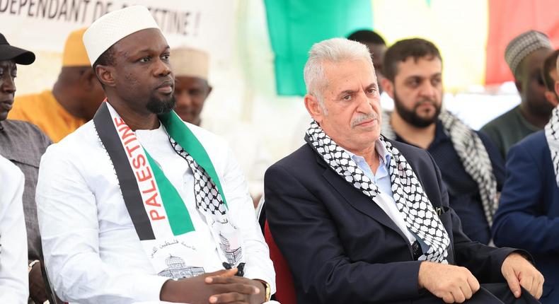 ousmane sonko à la manifestation Palestine