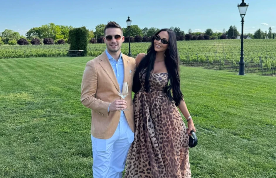 Luka Adžić sa ženom