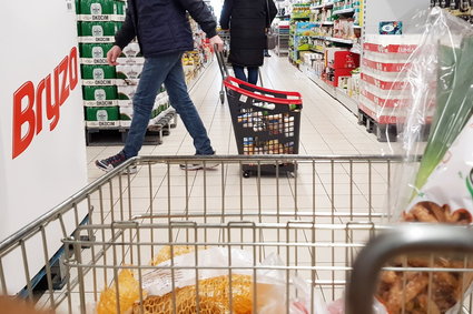 Polacy coraz ostrzej o zakazie handlu. Ponad połowa nie chce kolejnych ograniczeń