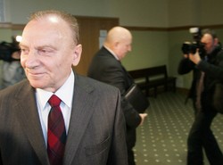 Sąd: Bez kary za oskarżenie Oleksego o szpiegostwo