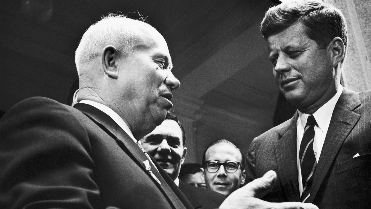 Nikita Chruszczow i JFK na początku lat 60. 