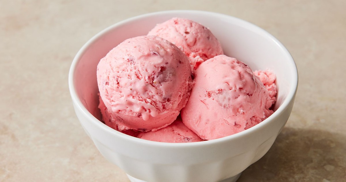 Security guards steal ice cream from shop they were protecting - Vimarsana News
