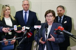 Leszczyna: Nie spodziewam się dymisji. Nie wybieram się do Brukseli