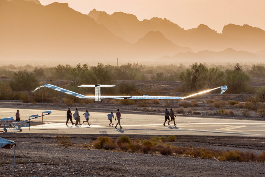 Airbus Zephyr 8