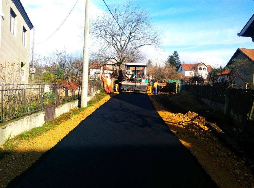 Meštani napokon dobili asfalt