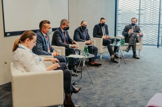 Trzeba utrzymać równowagę regulacyjną między UE i USA