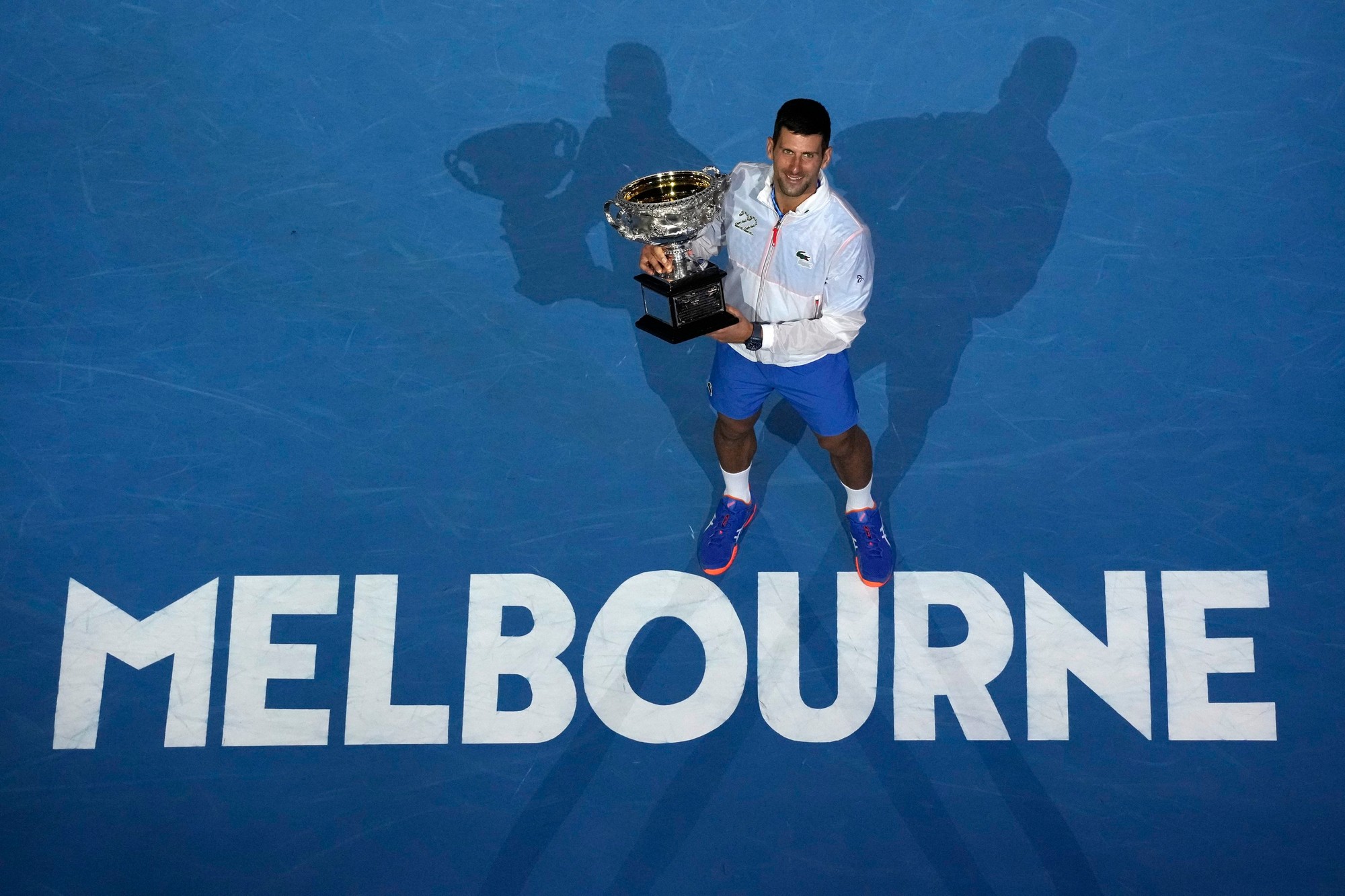 Srbský tenista Novak Djokovič sa stal desiatykrát víťazom dvojhry na Australian Open.