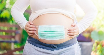 A gyerekvállalás elhalasztására kérik a nőket a koronavírus-járvány miatt