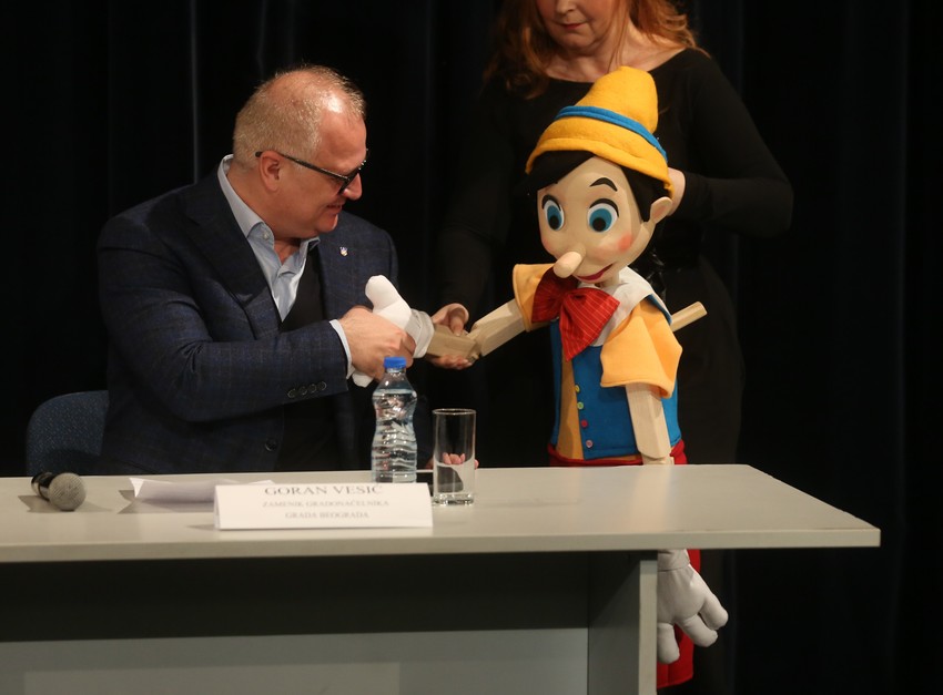 Goran Vesić i Pinokio