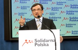 Ziobro: Polska jest zieloną wyspą dla oszustów