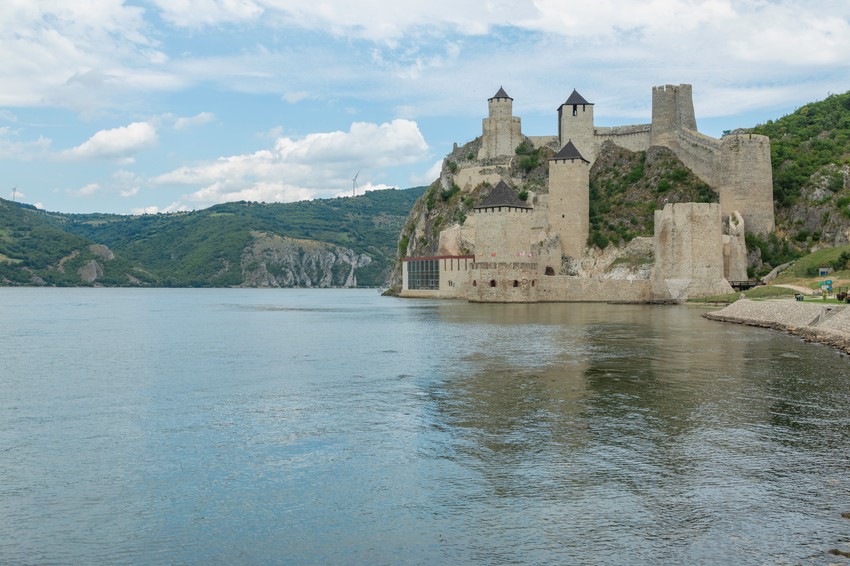 Krstarenje do Golubačke tvrđave