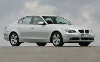 Używane BMW serii 5 — kusi na wiele sposobów