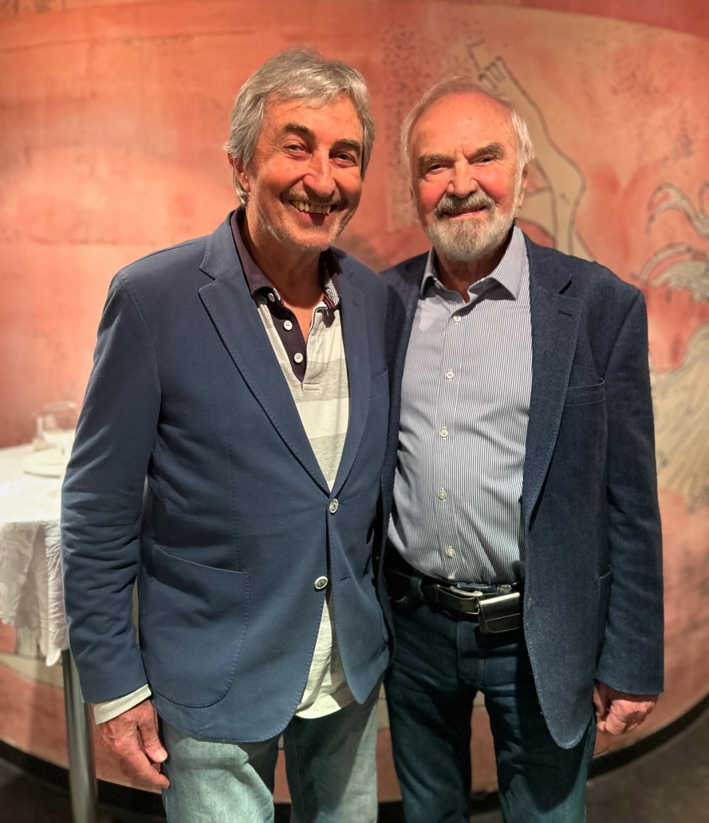 Herec, spevák a textár Jiří Štědroň.