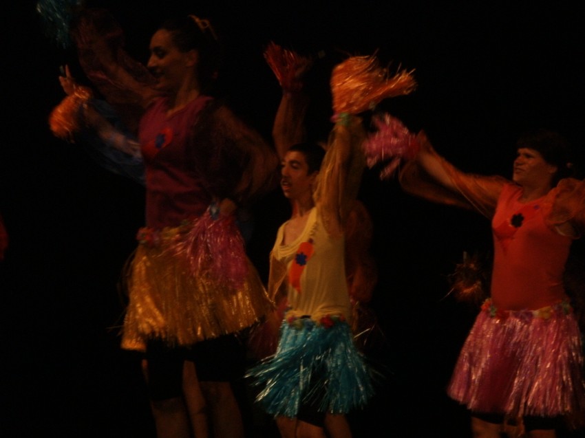 Deca su izvela baletsku tačku „Jutros je javila Radio Kuba“