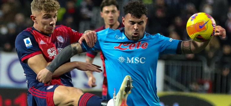 Napoli nie wykorzystało potknięć innych drużyn z czołówki