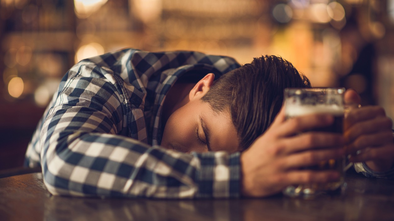 Dokáže jeden mesiac bez alkoholu skutočne napraviť decembrové prehrešky?