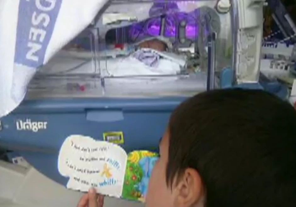 Mali Rai u inkubatoru