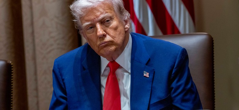 Trump robi wyjątek dla elektroniki. Cła nie obejmą smartfonów i laptopów