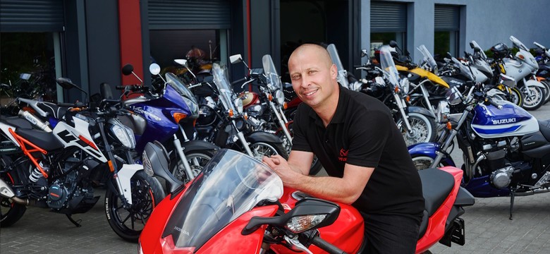 Ekonomia pasji. Motocyklowy e-commerce, który działa w praktyce