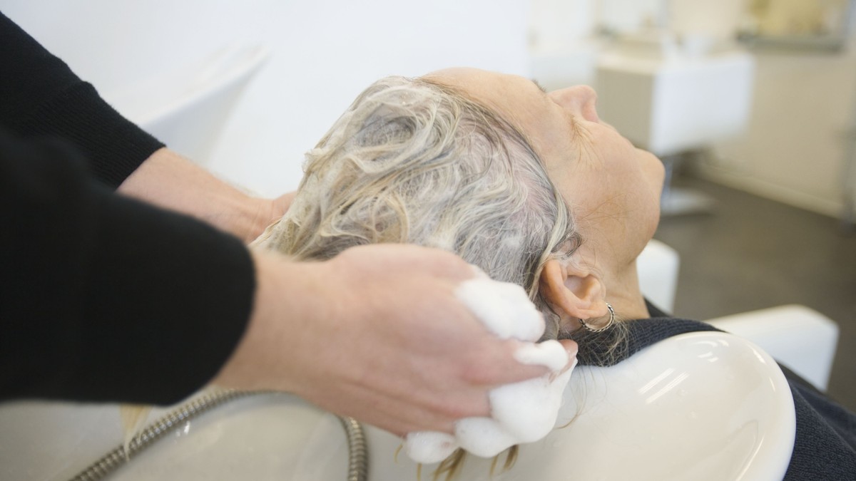 Sta raditi ako vam je kosa masna posle pranja