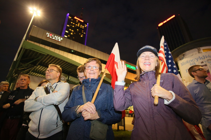 Warszawiacy witają Donalda Trumpa