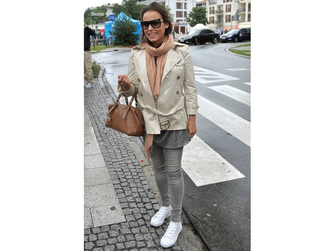 Kwitnąca Anna Mucha w ciąży na festiwalu Karuzela Cooltury 2011