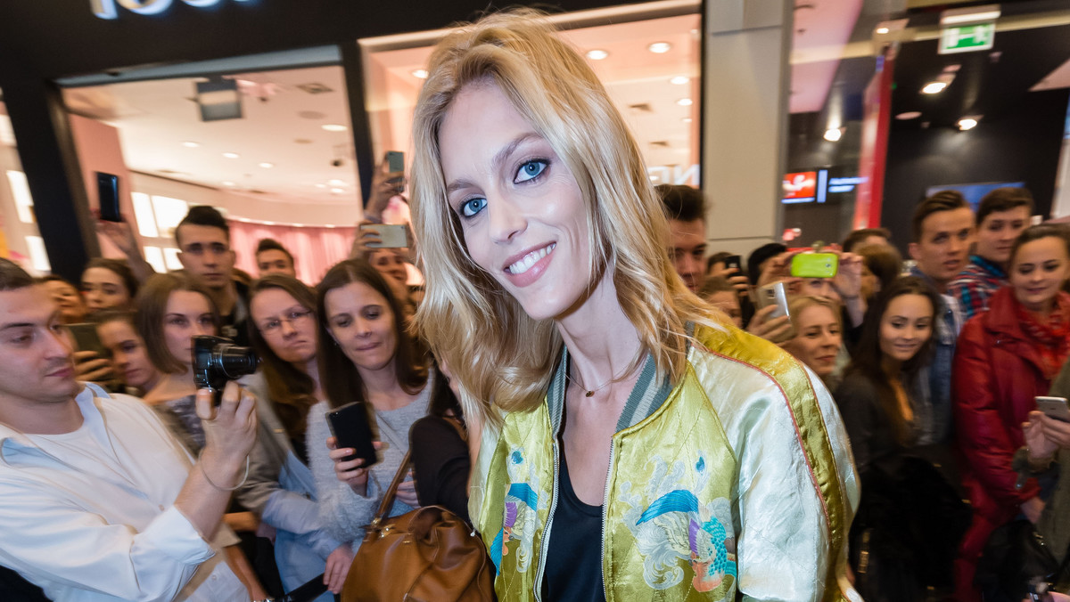 Anja Rubik promuje we Wrocławiu własne perfumy