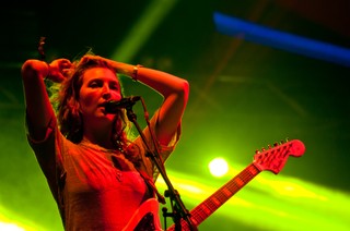 Popowe melodie z nutą mroku. Nowa płyta Warpaint