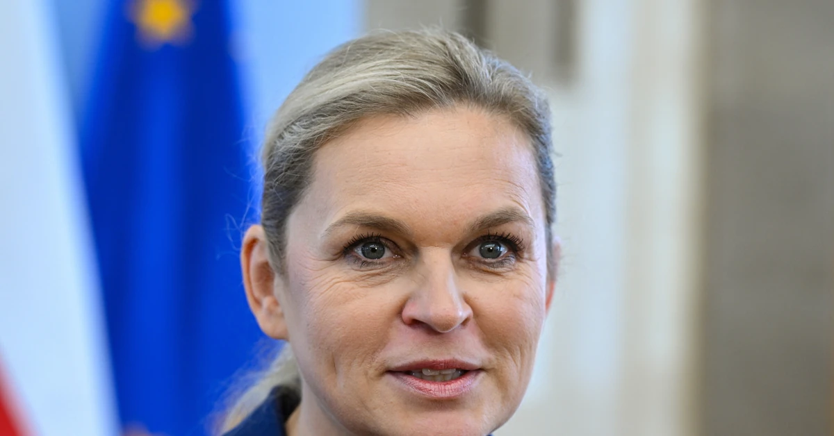 MEN opublikowało długo wyczekiwany komunikat. Nauczyciele oburzeni. "Najgorszy rząd, jaki mógł być"