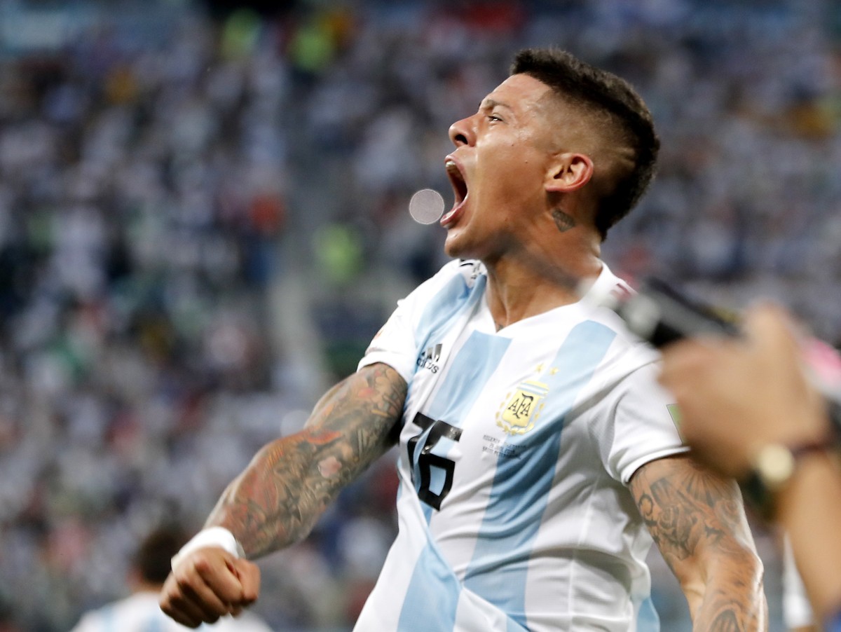 Marcos Rojo gola i awans Argentyny uczcił... pizzą