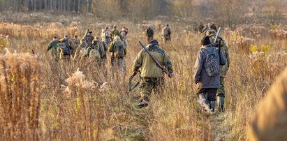 Przywiozła myśliwych na polowanie. Skończyło się dramatem