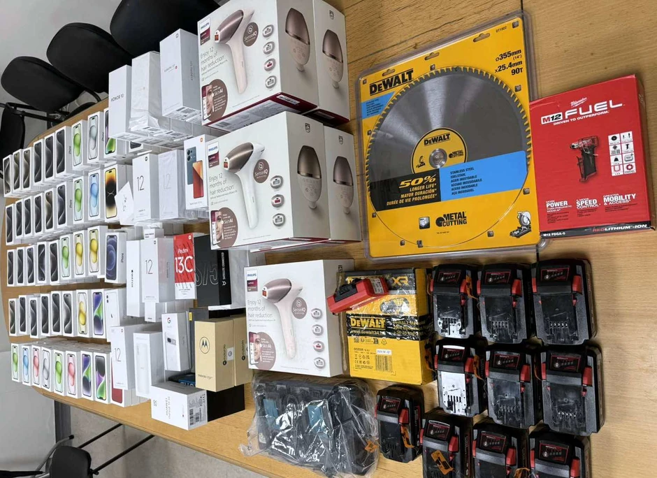 Horgos zaplenjeni telefoni