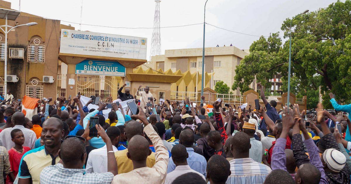 Útok v Nigeru.  Prezidentským rozhodnutím byla odpojena elektřina