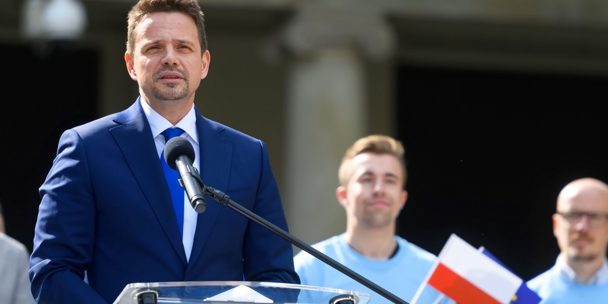 Rafał Trzaskowski, prezydent Warszawy, jest nowym kandydatem Koalicji Obywatelskiej na prezydenta Polski. W wyścigu do Pałacu Prezydenckiego zastąpił Małgorzatę Kidawę-Błońską. 