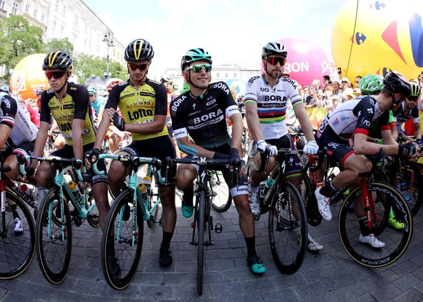 Tour de Pologne: Teuns wygrał w Szczyrku, Majka trzeci na 3. etapie