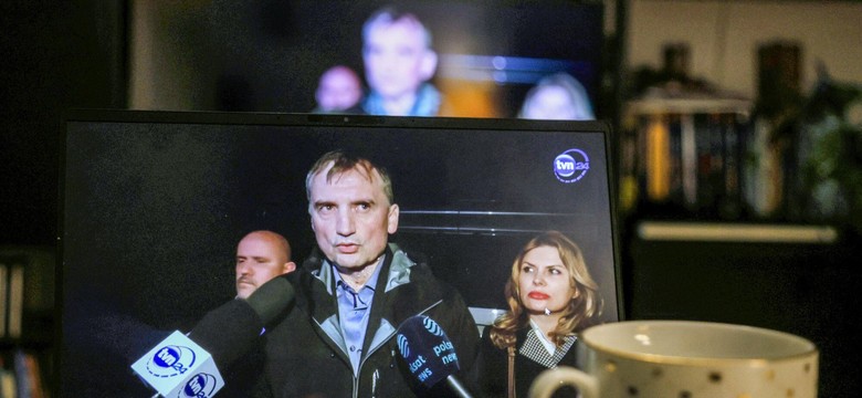 Ziobro oburzony po opinii biegłego o jego zdrowiu. Prokuratura odpowiada byłemu ministrowi