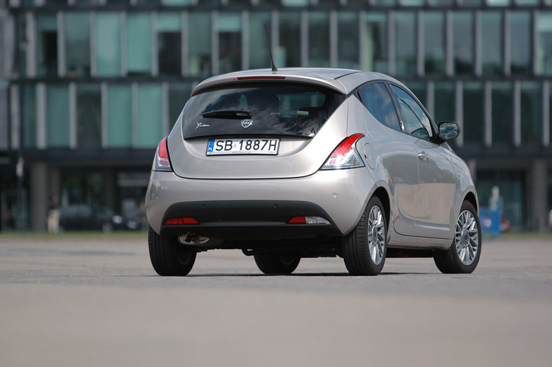 Lancia Ypsilon: jazda na dwa cylindry